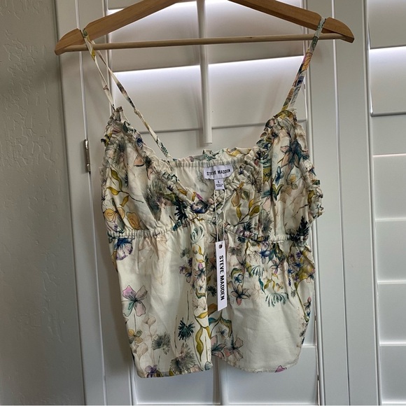 Steve Madden Floral Cropped Camisole in Cream and Multicolor size Large, Lined - Picture 3 of 7